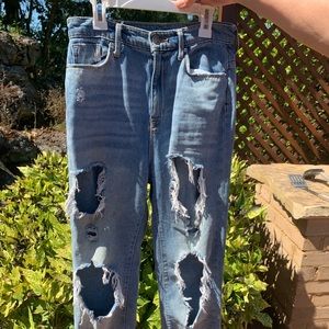 Urban Outfitters Mom Jeans